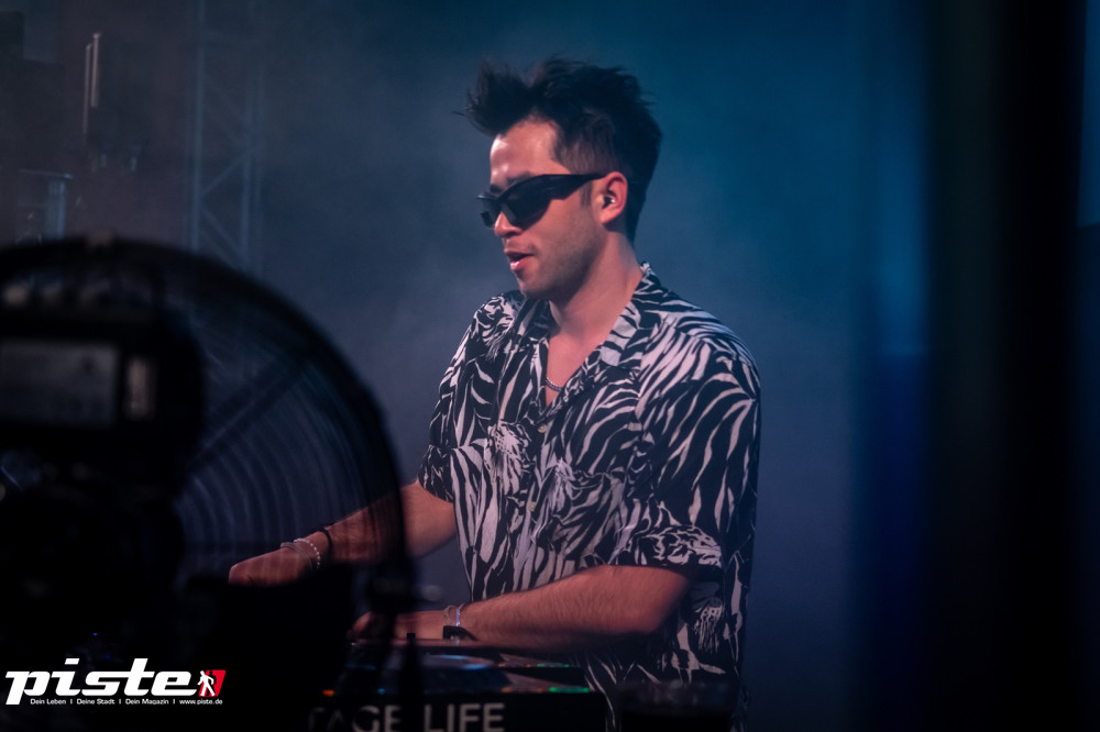 Dark Night mit DJ Vize Galerie 1