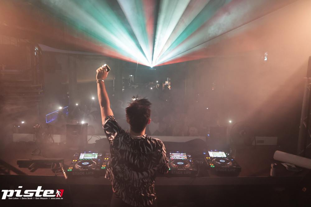 Dark Night mit DJ Vize Galerie 2