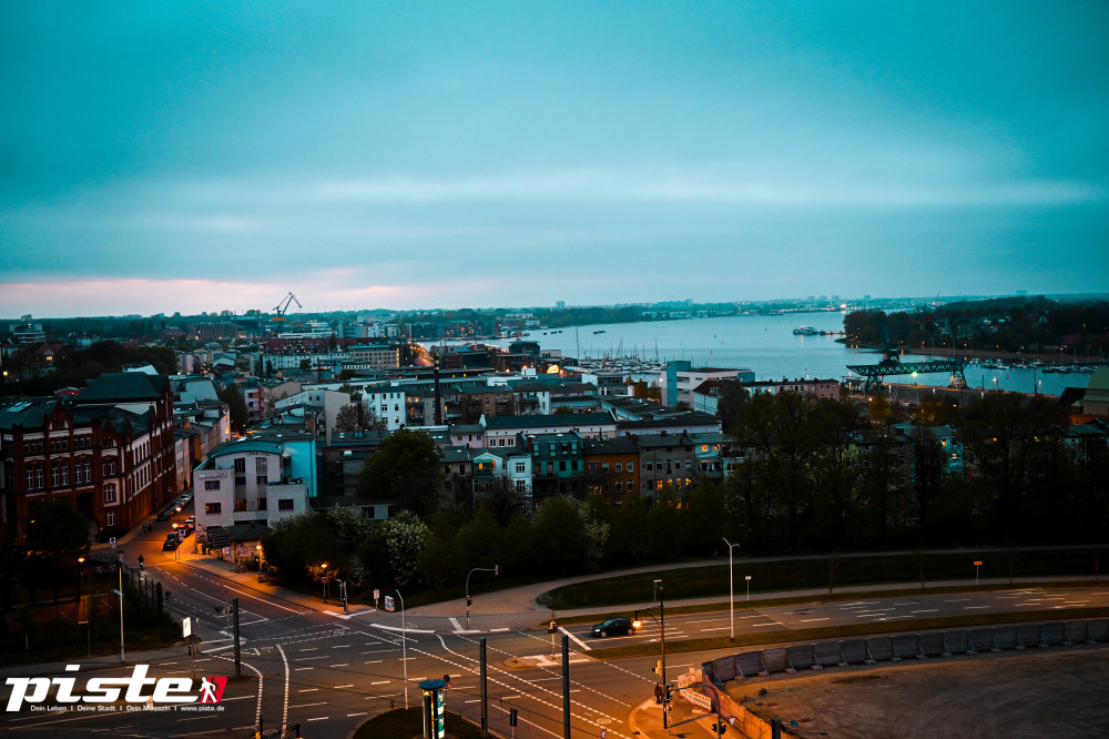 After Work Beats & Drinks