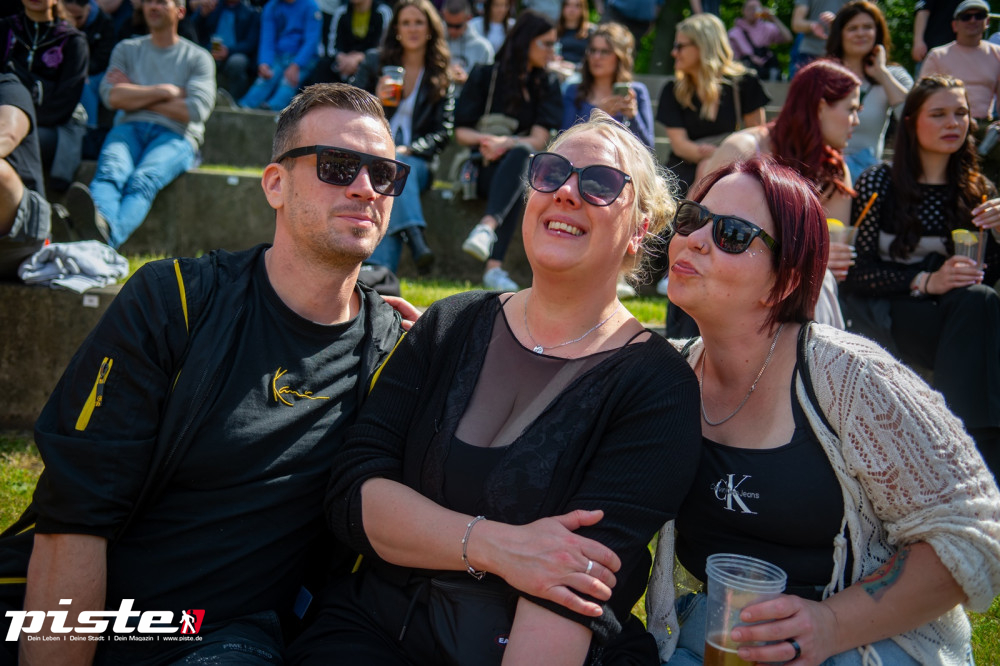 Und draussen tanzt der Bär