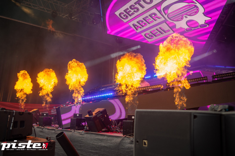 Und draussen tanzt der Bär