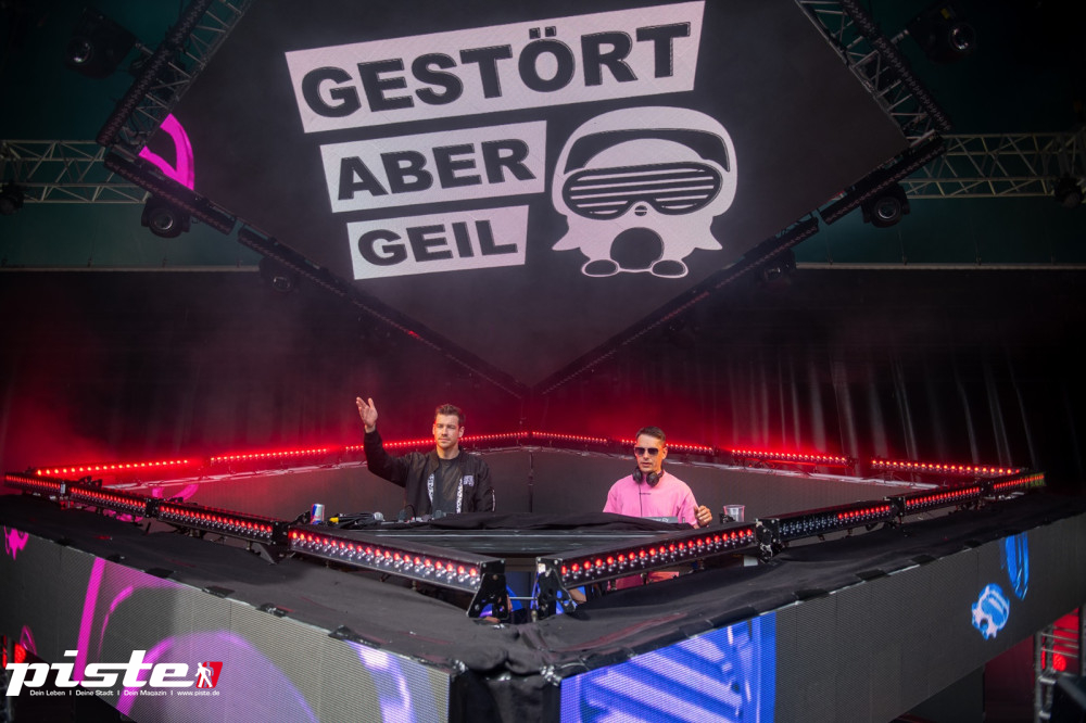 Und draussen tanzt der Bär