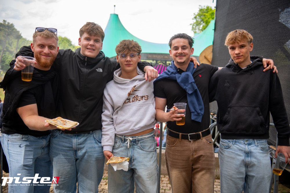 Und draussen tanzt der Bär