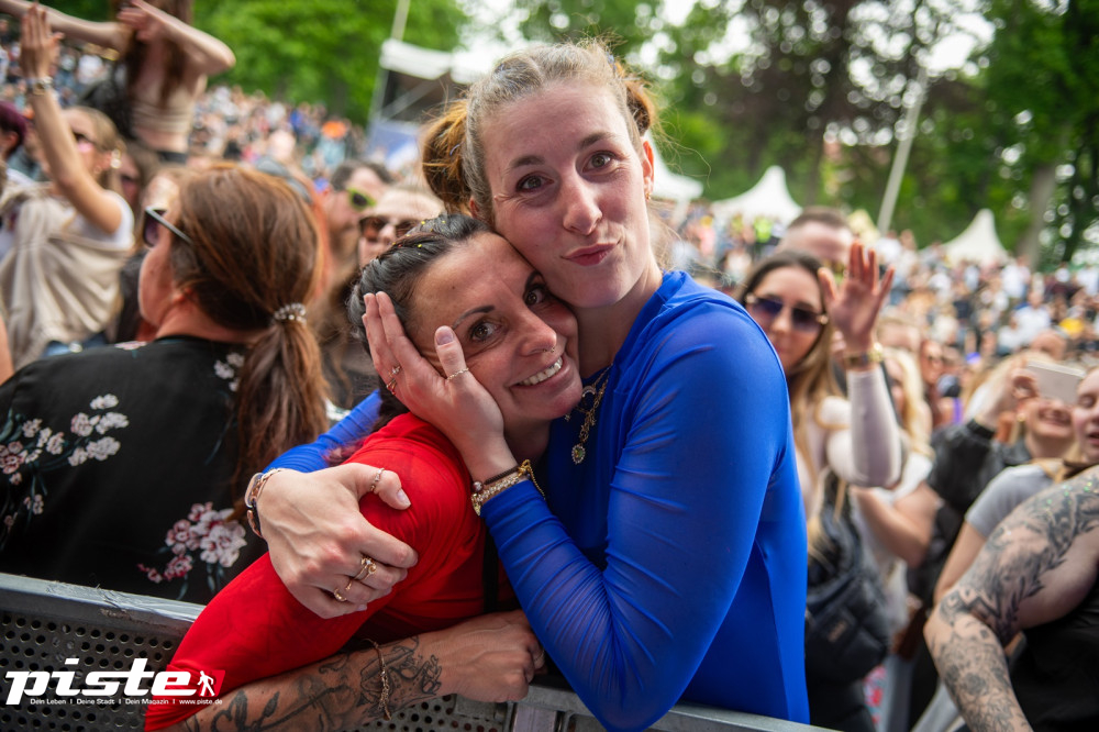 Und draussen tanzt der Bär