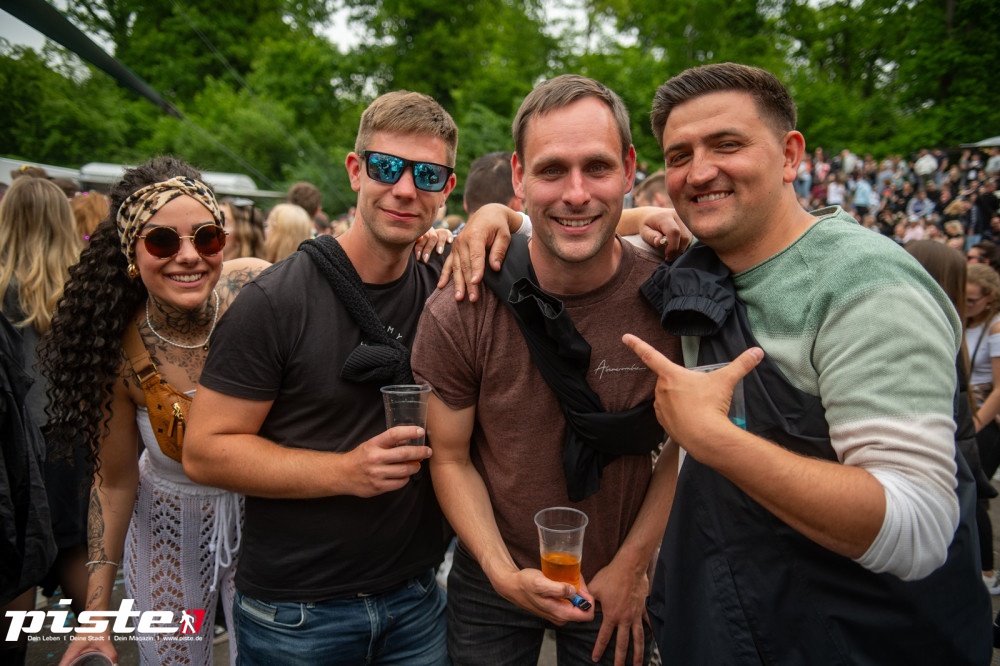 Und draussen tanzt der Bär