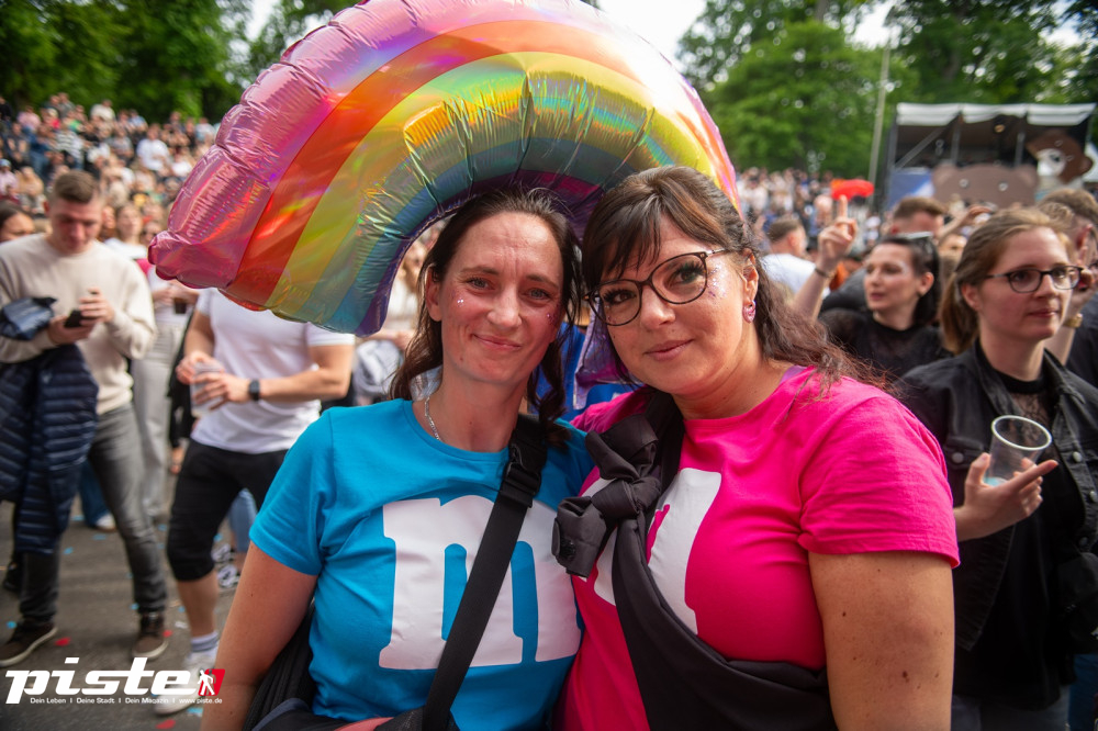 Und draussen tanzt der Bär