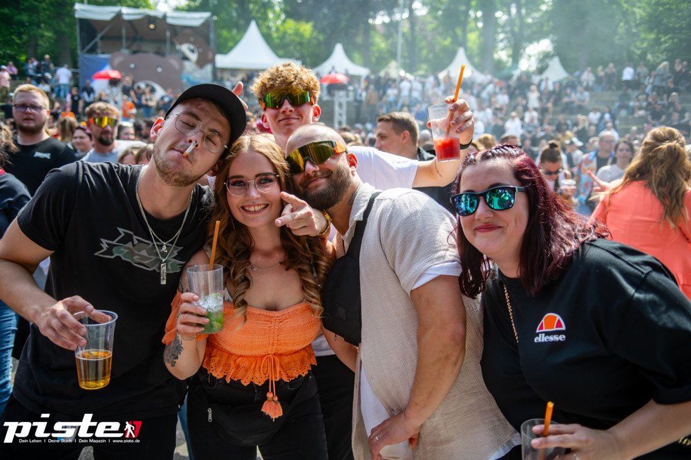 Und draussen tanzt der Bär