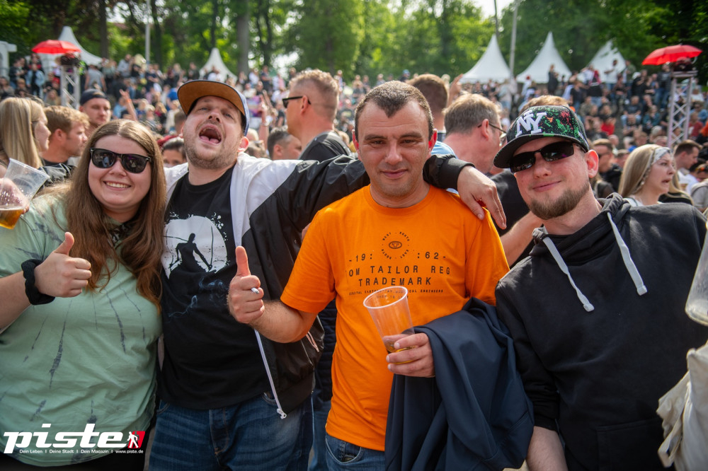 Und draussen tanzt der Bär