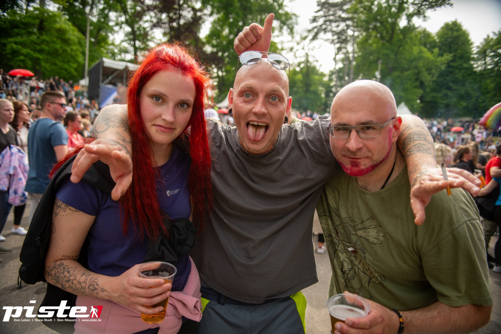 Und draussen tanzt der Bär