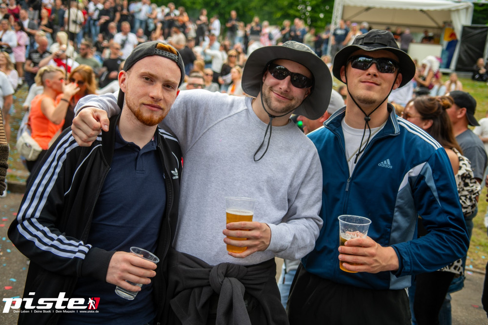 Und draussen tanzt der Bär