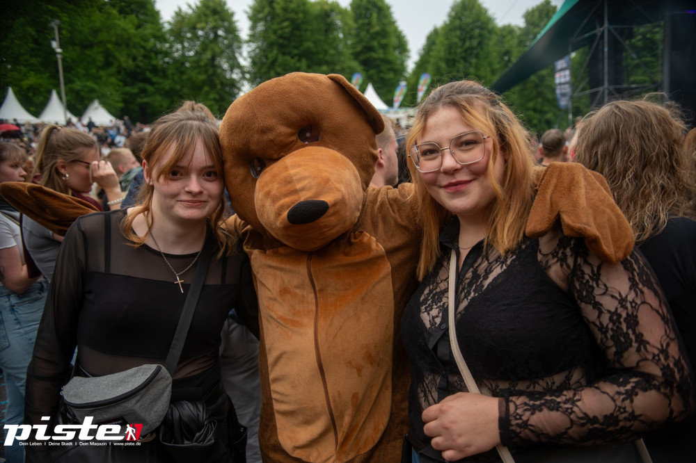 Und draussen tanzt der Bär