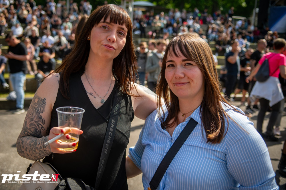 Und draussen tanzt der Bär