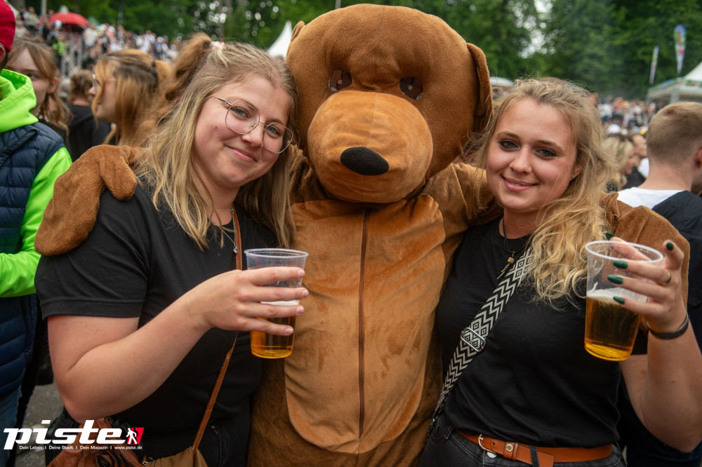 Und draussen tanzt der Bär