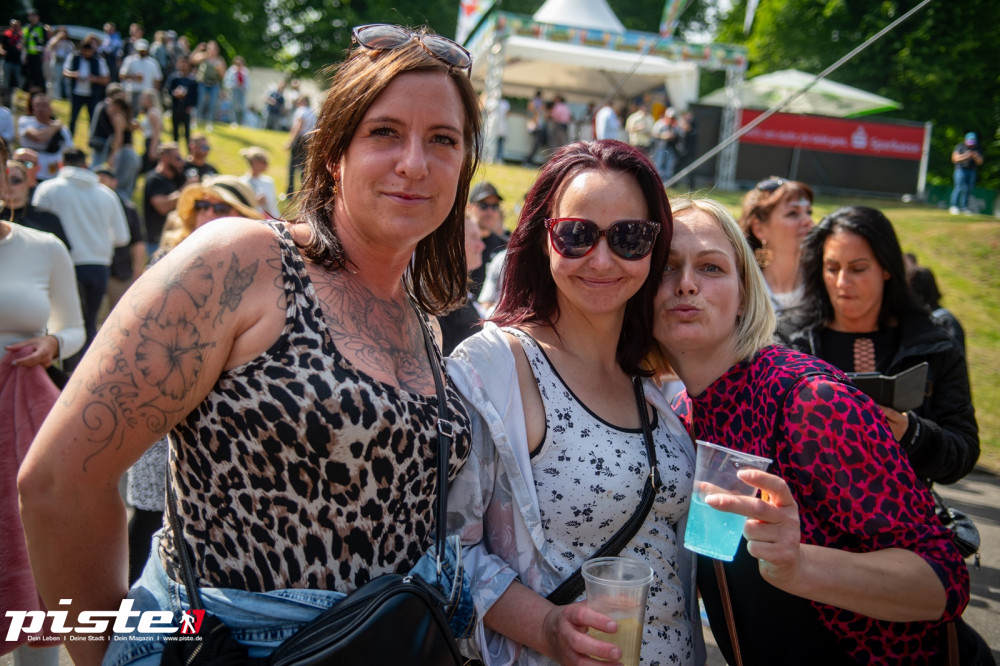 Und draussen tanzt der Bär