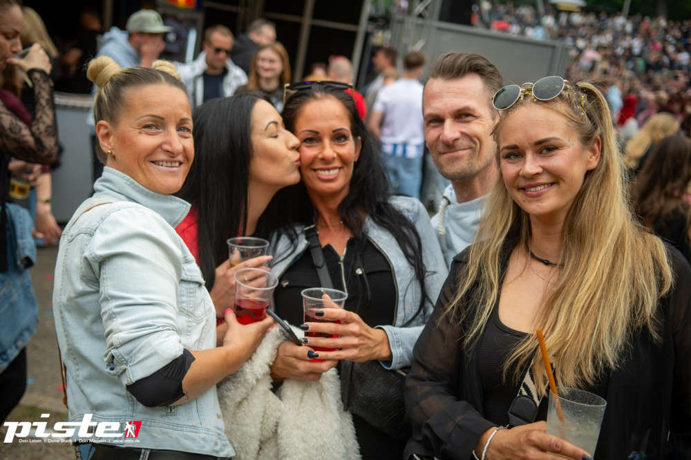 Und draussen tanzt der Bär