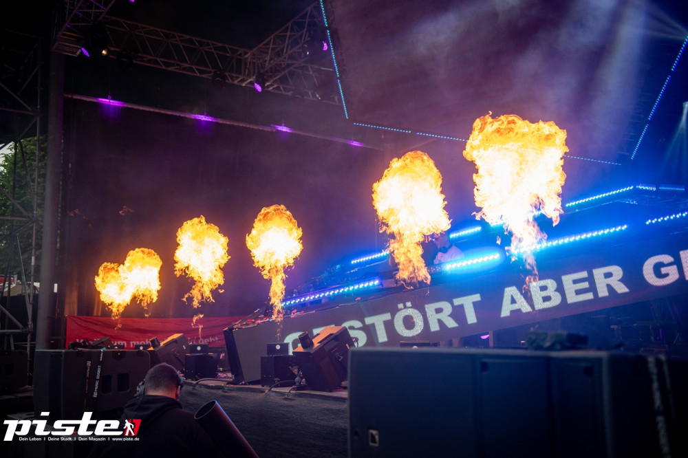 Und draussen tanzt der Bär