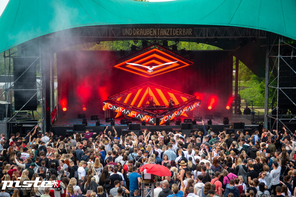 Und draussen tanzt der Bär