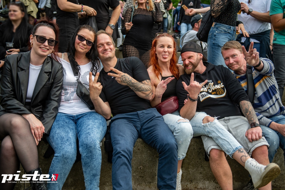 Und draussen tanzt der Bär