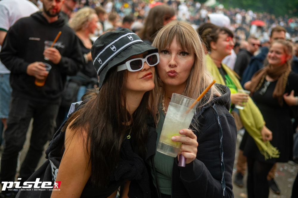 Und draussen tanzt der Bär