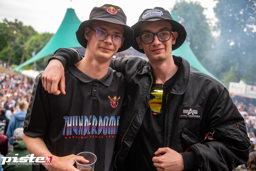 Und draussen tanzt der Bär