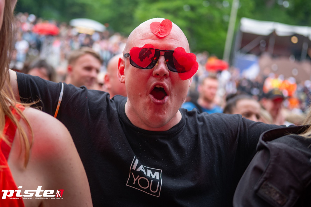 Und draussen tanzt der Bär