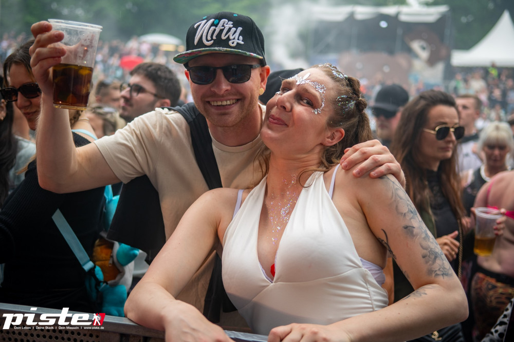 Und draussen tanzt der Bär