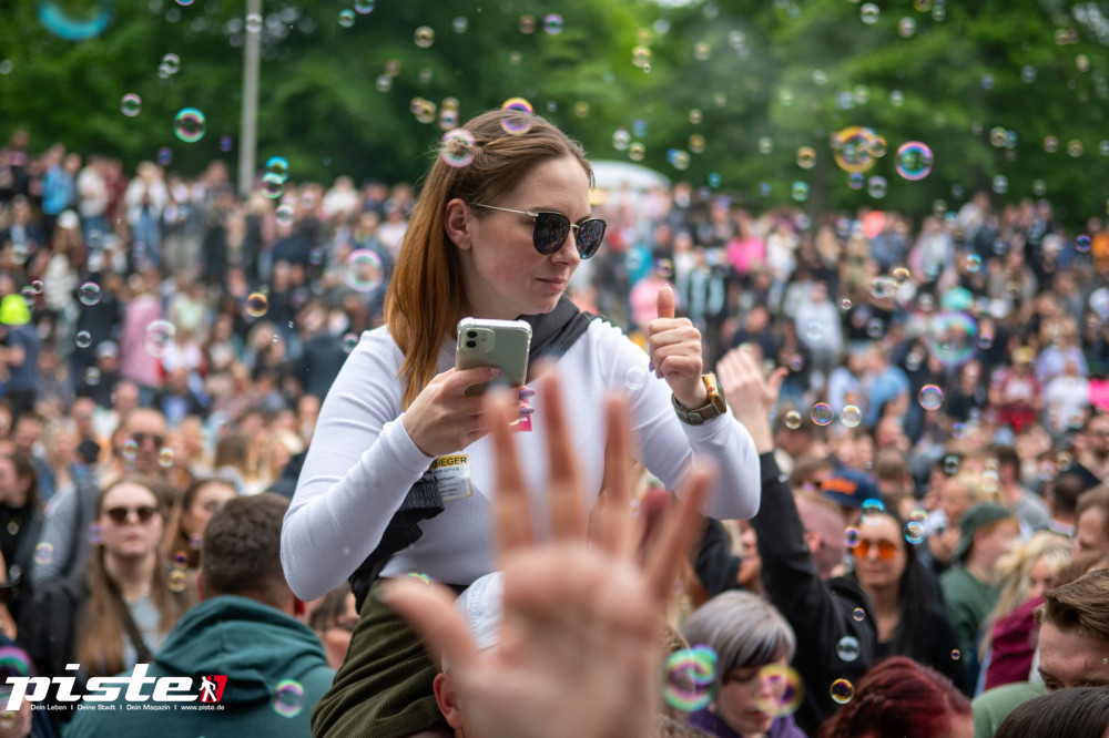 Und draussen tanzt der Bär