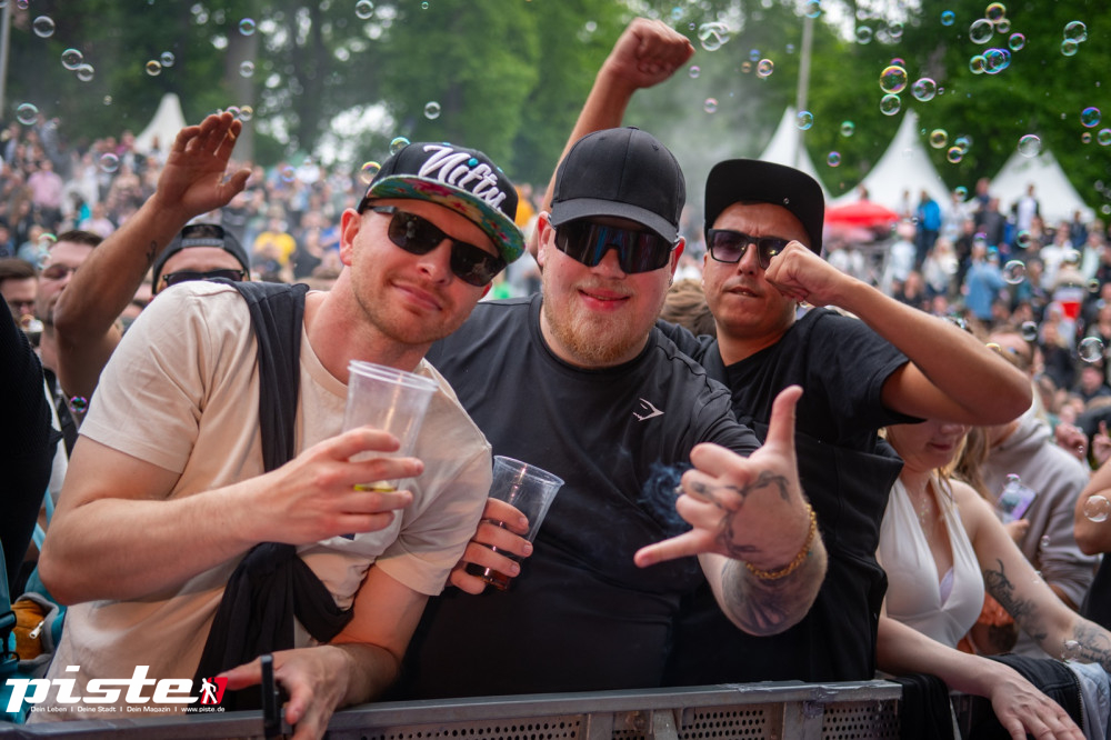 Und draussen tanzt der Bär