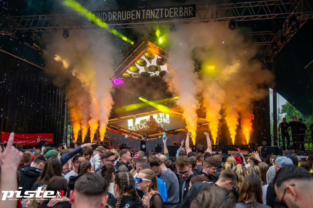 Und draussen tanzt der Bär