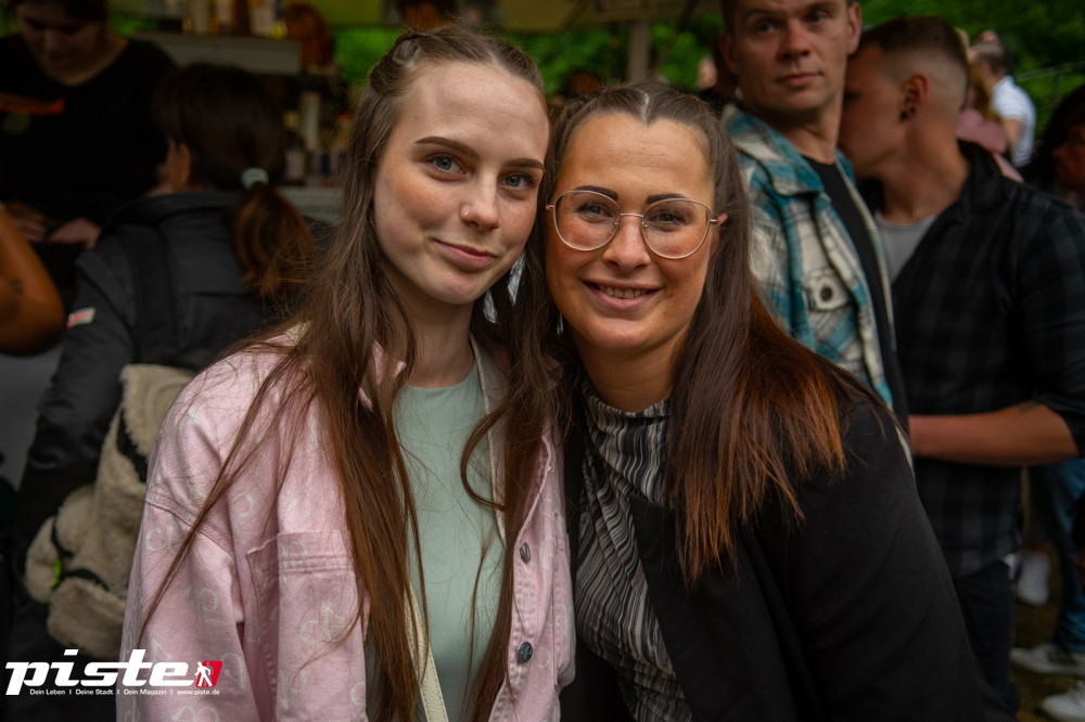 Und draussen tanzt der Bär