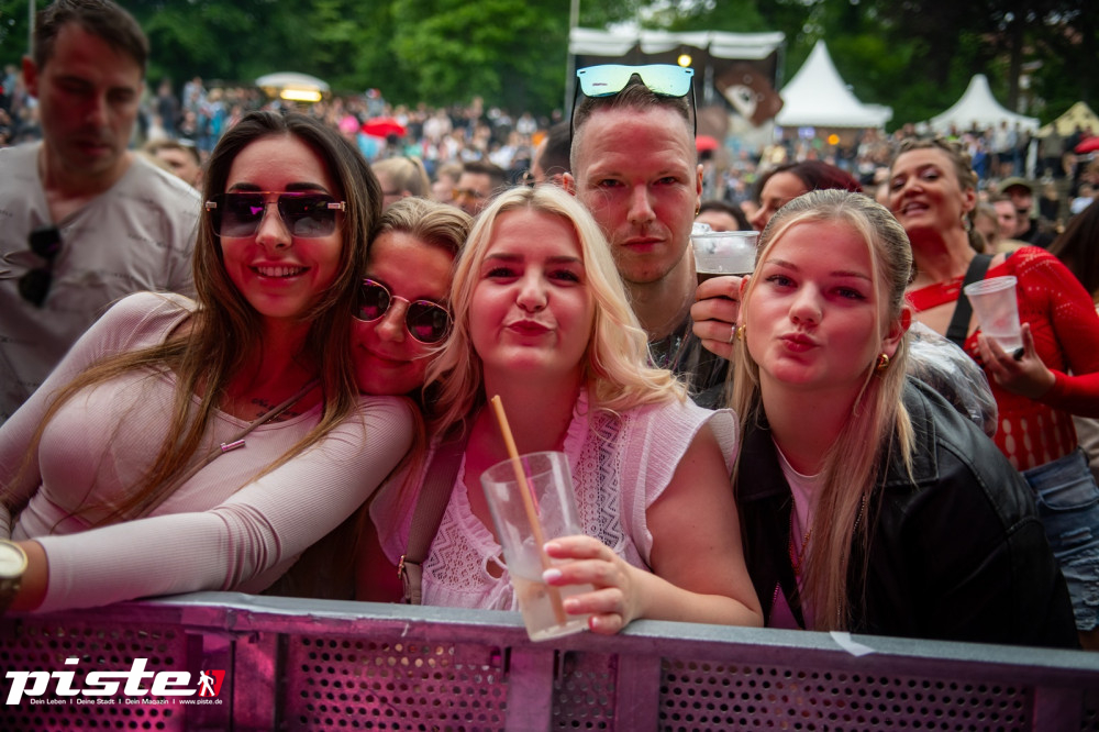 Und draussen tanzt der Bär