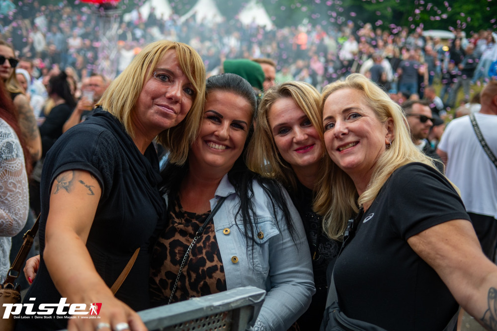 Und draussen tanzt der Bär