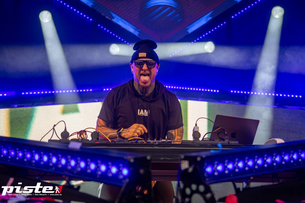 Und draussen tanzt der Bär