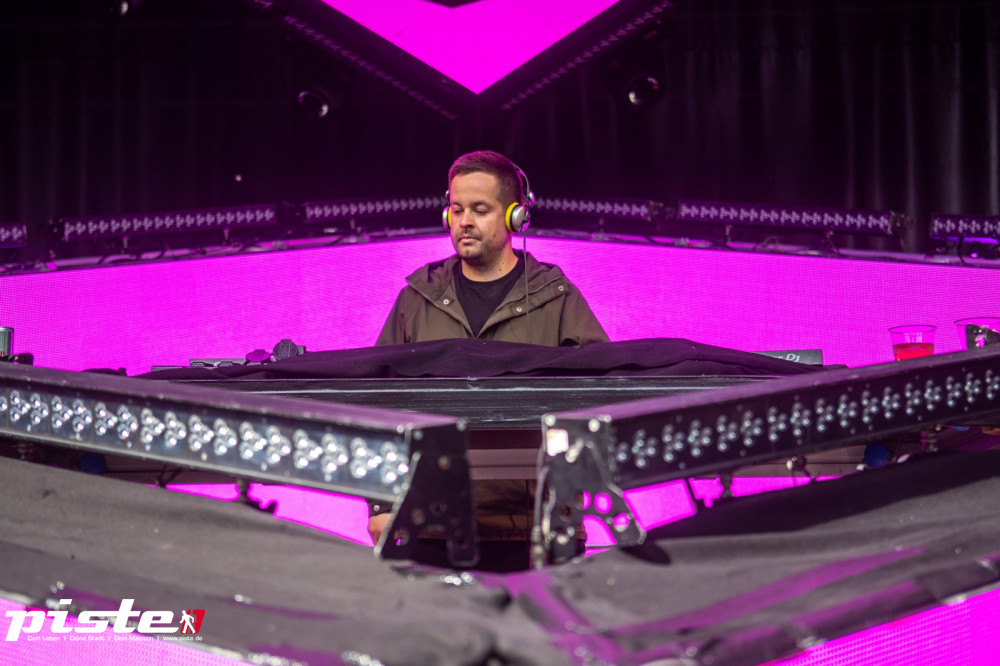 Und draussen tanzt der Bär