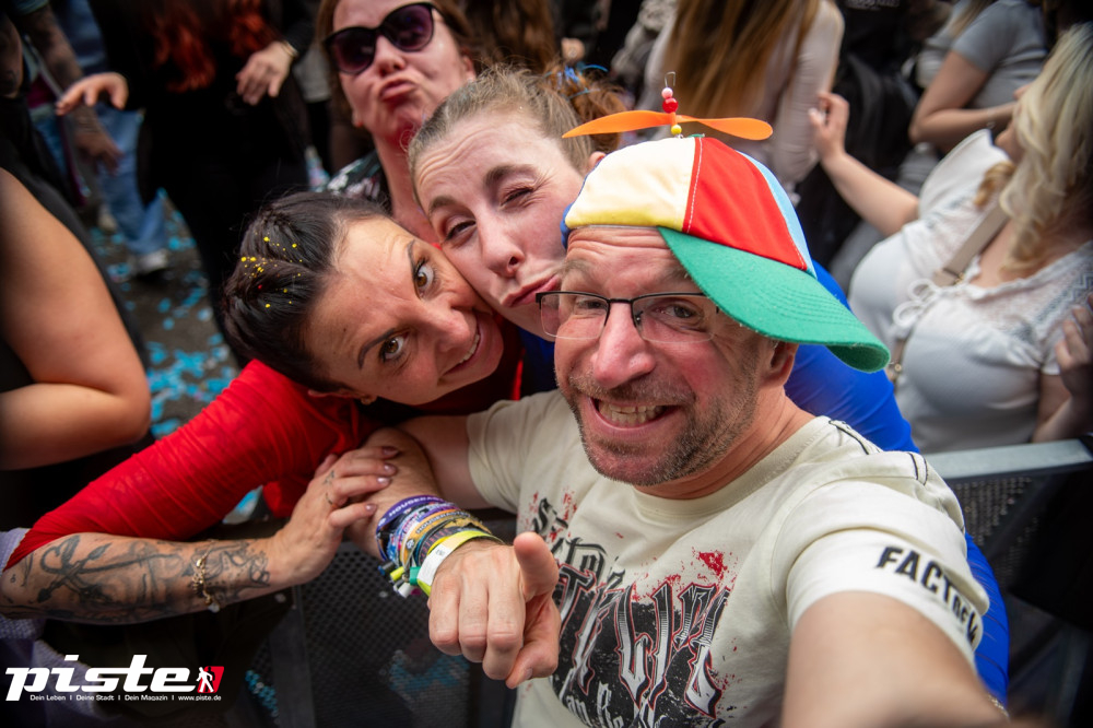 Und draussen tanzt der Bär