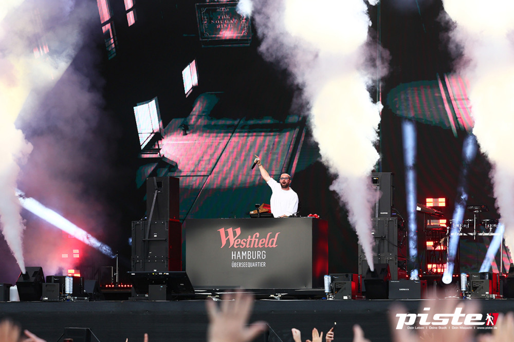 Rita Ora Summer Concert