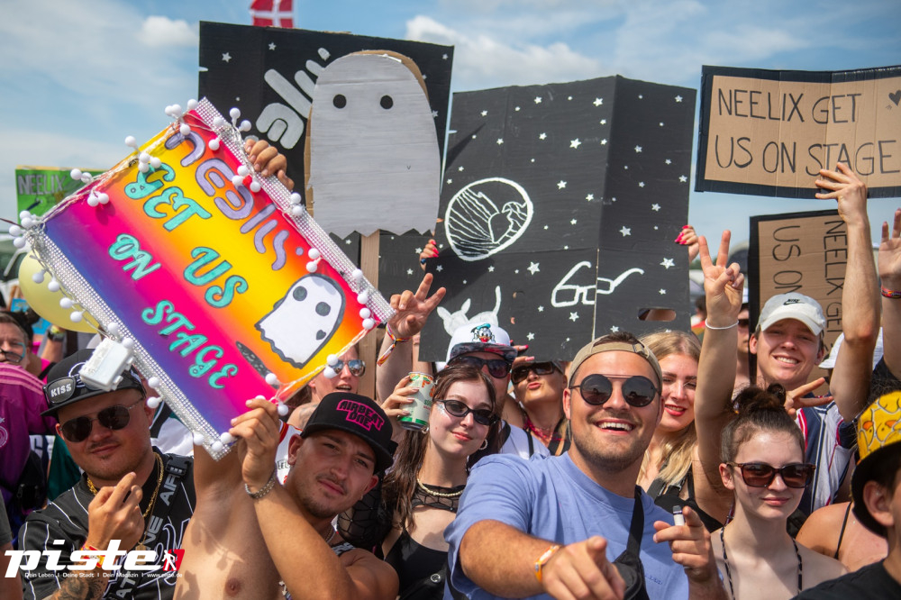 Airbeat One Galerie Freitag 1