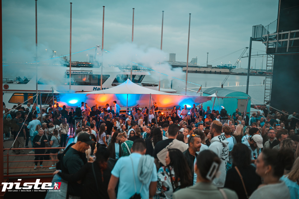 Sunset Beats & BBQ