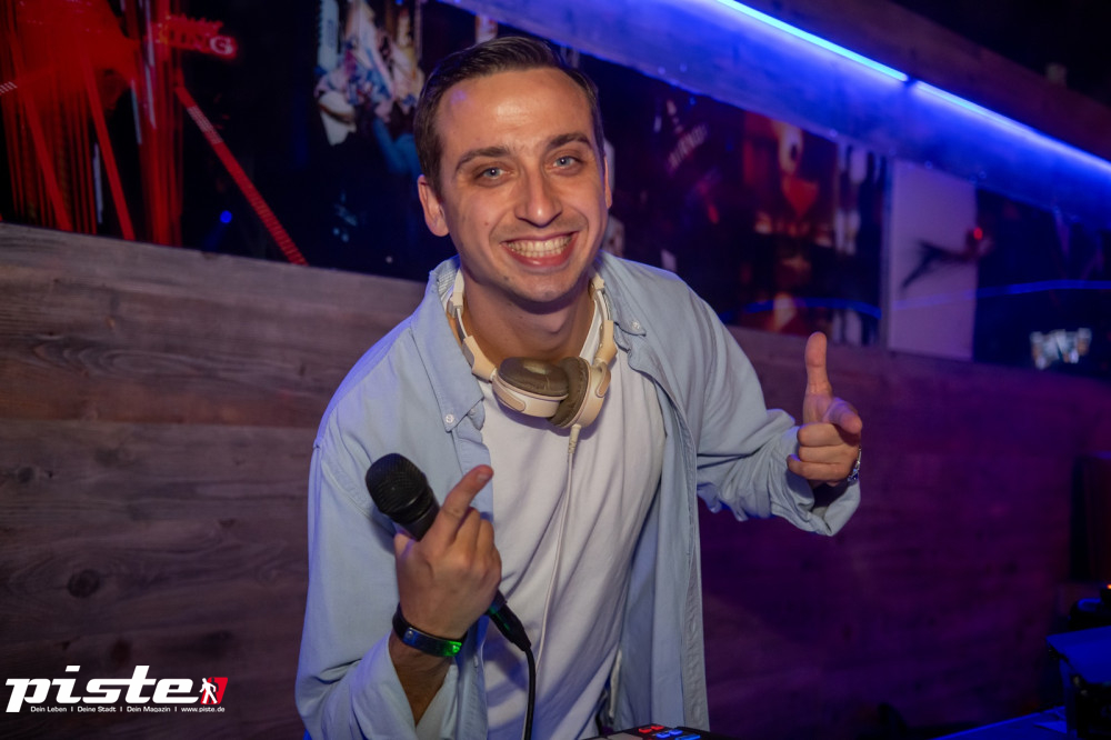 Die große Schaum- und Poolparty