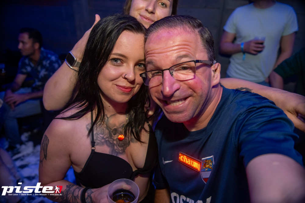 Die große Schaum- und Poolparty