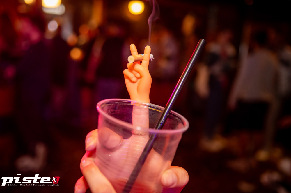 Die große Schaum- und Poolparty