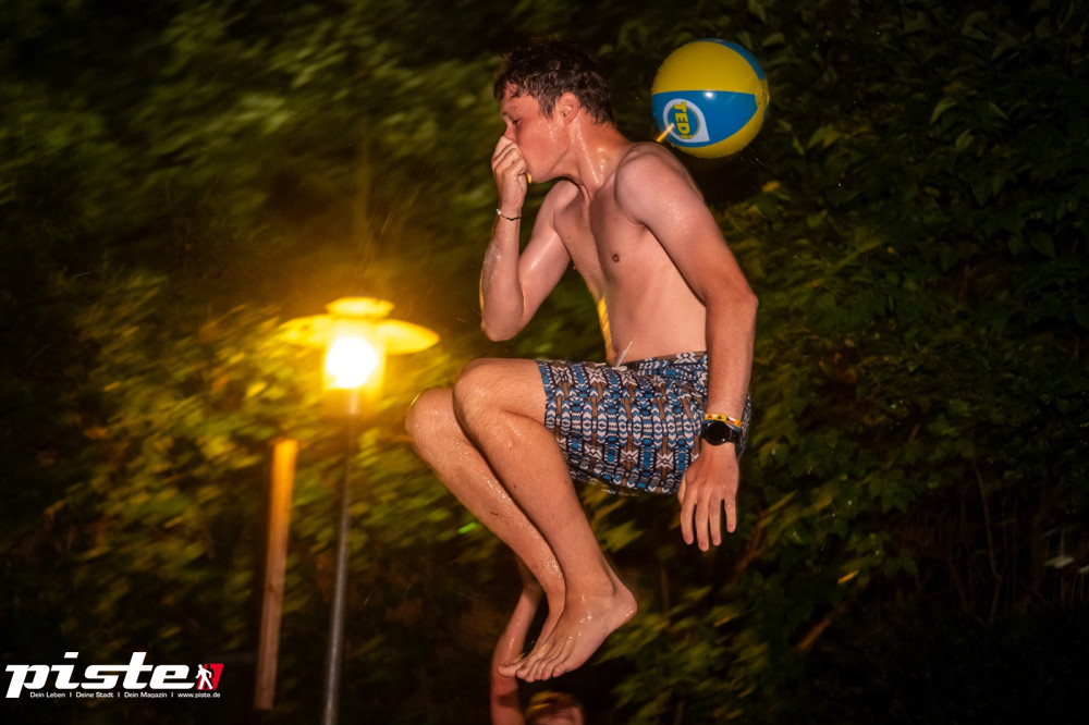 Die große Schaum- und Poolparty