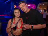 Die große Schaum- und Poolparty