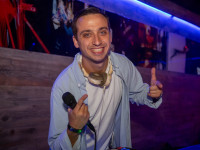 Die große Schaum- und Poolparty