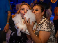 Die große Schaum- und Poolparty