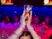 Die große Schaum- und Poolparty