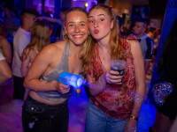 Die große Schaum- und Poolparty