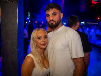 Die große Schaum- und Poolparty