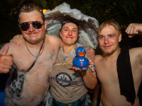 Die große Schaum- und Poolparty