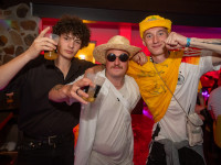 Die große Schaum- und Poolparty